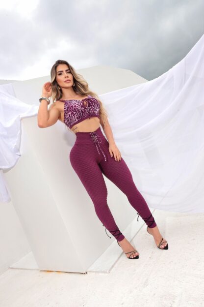 Wine Dream Girl Workout Set - Image 2