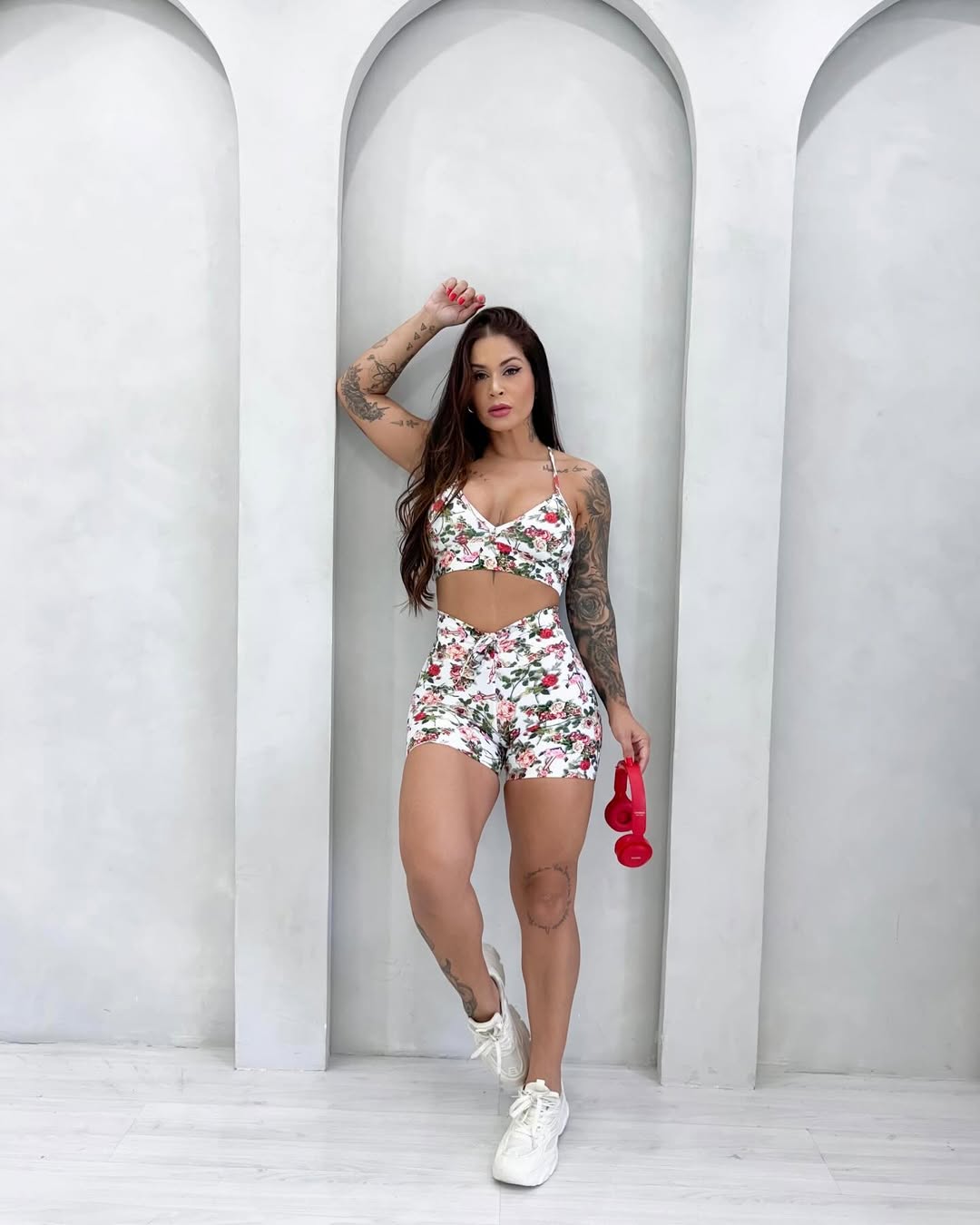 Rose Floral Workout Set - Image 2